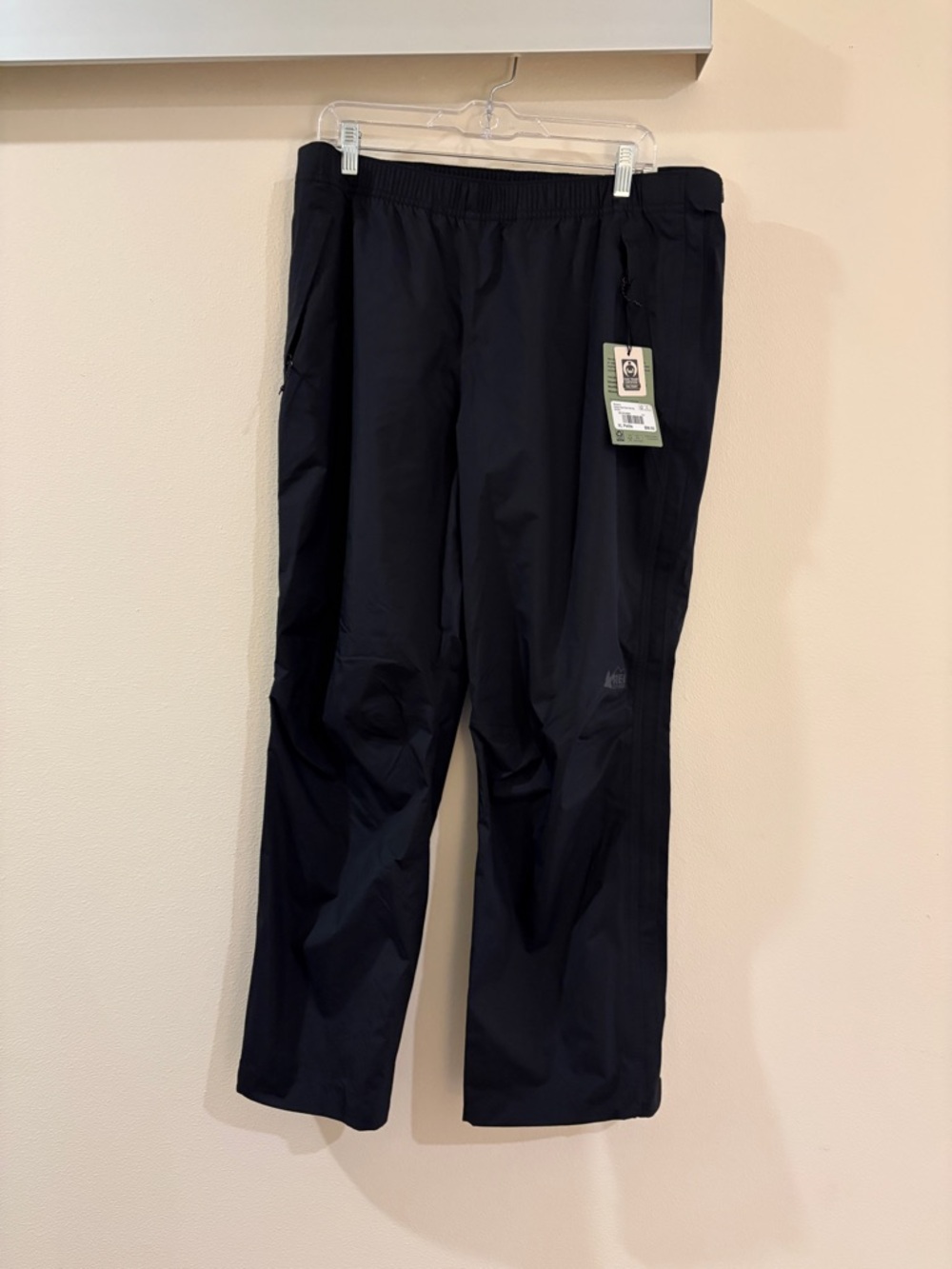 REI Women’s Rainier Rain Pants NWT